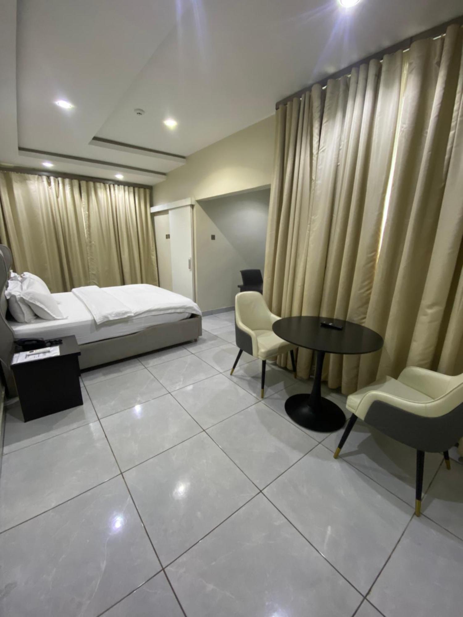 Emmaag Hotel, Ibadan Exteriér fotografie